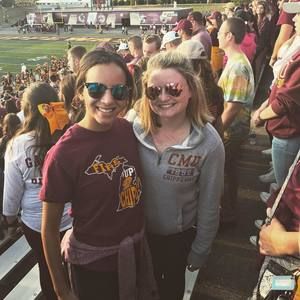 Meet your Posher, Alexis